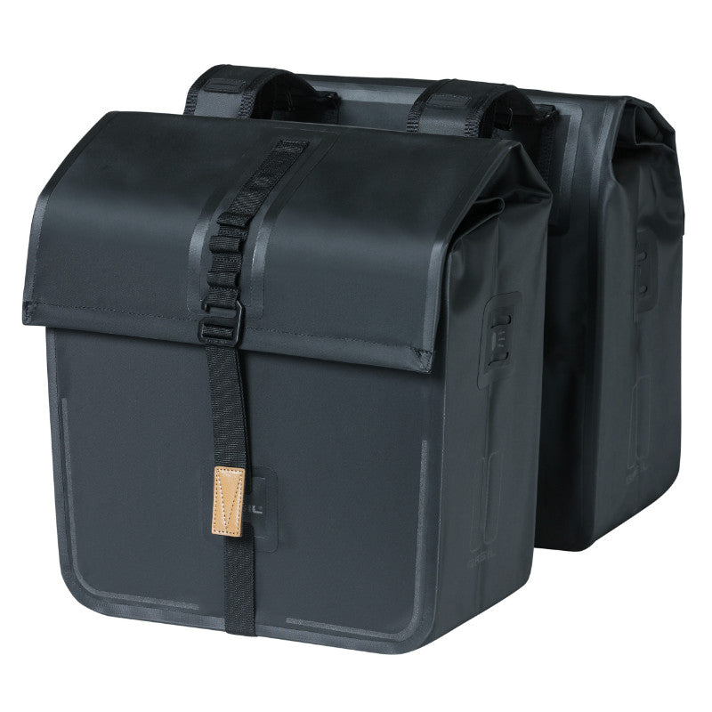 Sacoche Arrière Vélo Double Basil Urban Dry 50L Noir 100% Waterproof (36X17X42 cm) - Fixation Sur Porte Bagage
