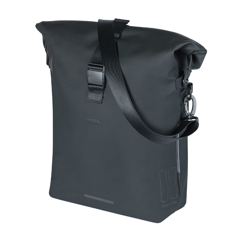 Sacoche Arrière Sac A Dos Vélo Laterale Basil Soho 17L Noir Fixation Porte Bagage Avec Systeme Mik Studs (31X16X37 cm) Avec Éclairage LED