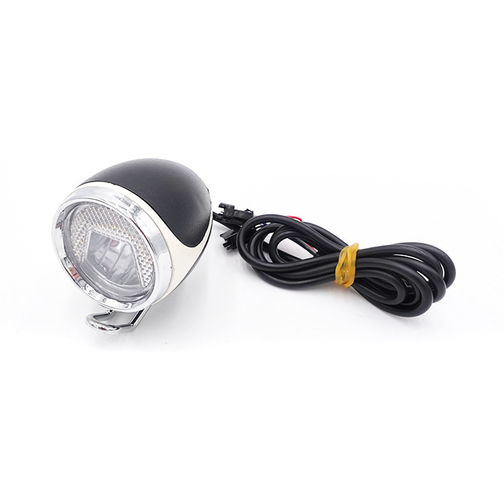 Lampe LED et klaxon chrome en situation