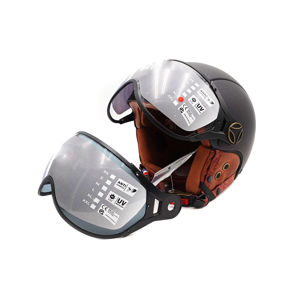 Matte chameleon green JET helmet (sizes XS to XXL) en situation