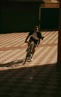 Vélo électrique Desiknio Dopamine Pinion 1.9
