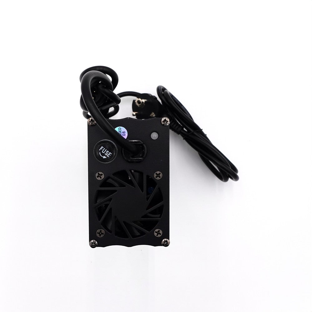 Dualtron Mini 52V 7A LP-16 Fast Charger en situation