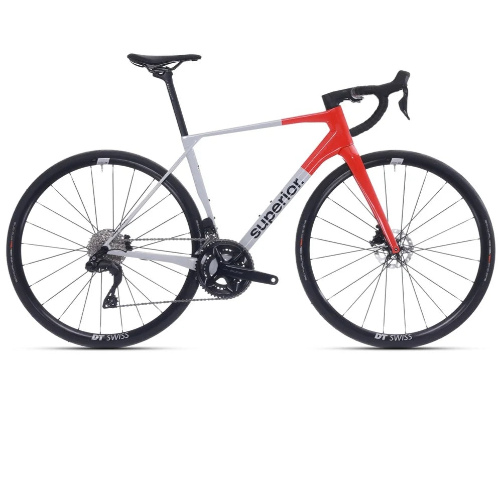 Vélo de route Superior XR 9.5 GF 105 Di2 (2025) en situation