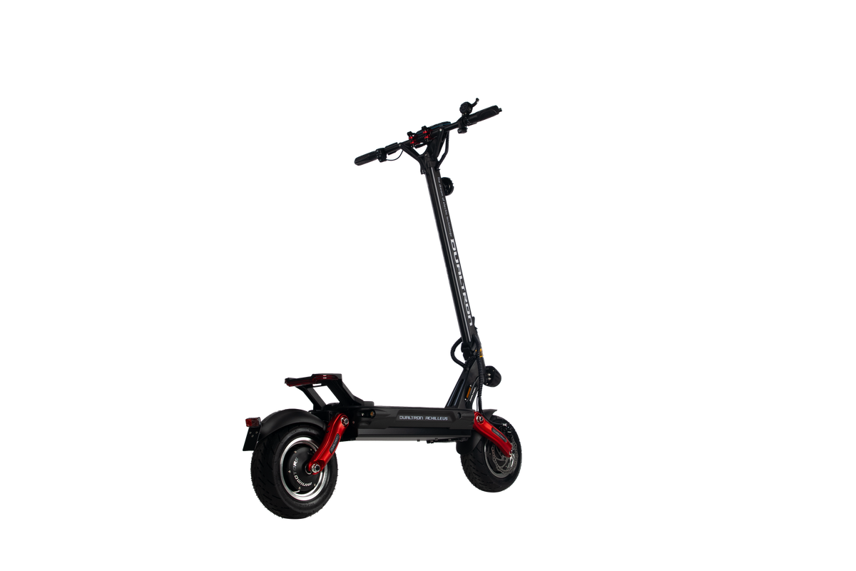 Dualtron Achilleus 60V 35Ah Rouge 2025 en situation