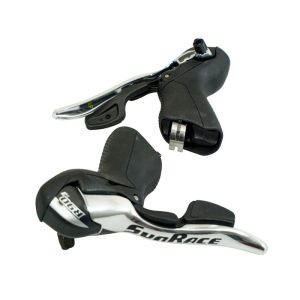 Levier-Manette Route Patin Sunrace 9V. Triple Alu Noir Compatible Shimano (Paire)