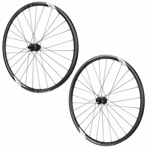 Roues Gravel Disque 700 Fir Galaxium Centerlock Noir Cassette Shimano Microspline 12V Axe Traversant 12-100 Et 12-142 Hauteur-Profil 26 mm (Paire) - Tubeless Ready
