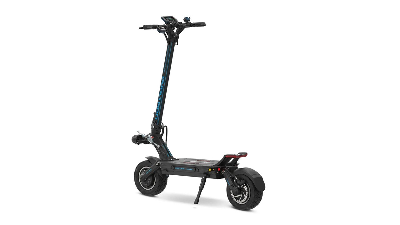 Trottinette électrique Dualtron Thunder 3, vue de trois quarts