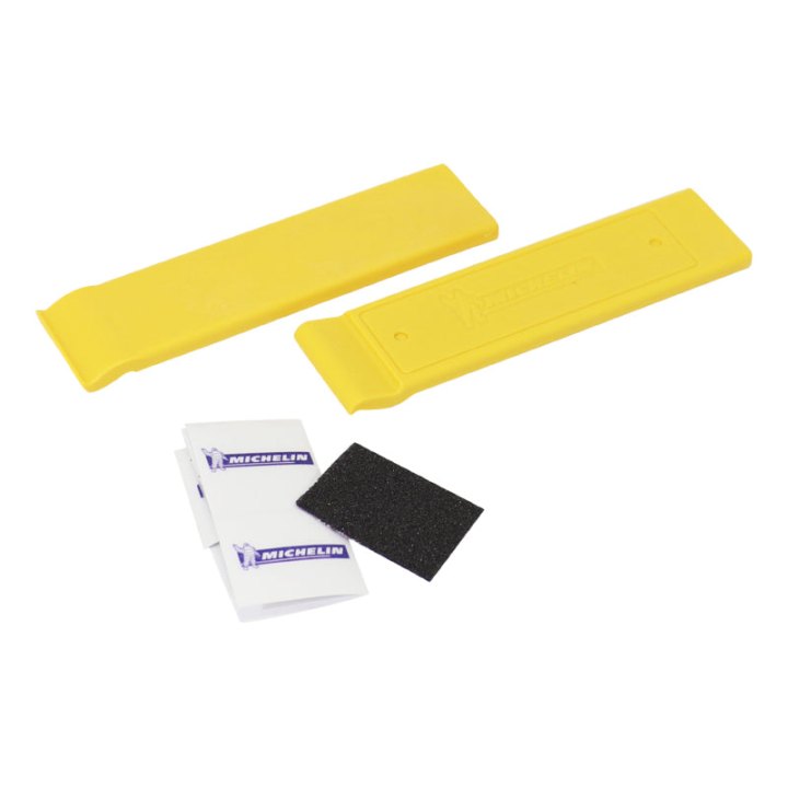 Kit Réparation Chambre A Air Michelin Universel (2 Demontes Pneus - 6 Rustines Autocollantes - 1 Grattoir)