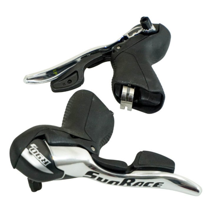 Levier-Manette Route Patin Sunrace 9V. Triple Alu Noir Compatible Shimano (Paire)