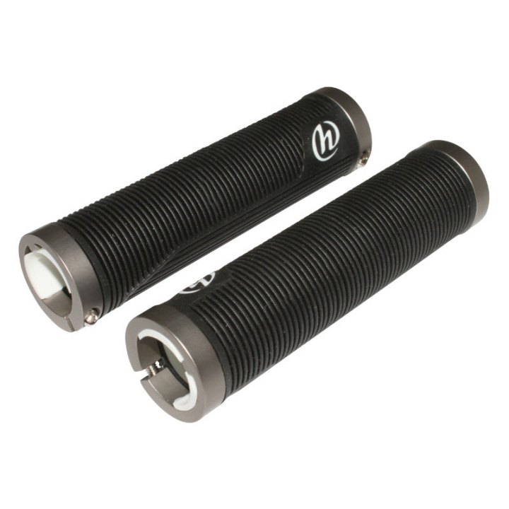 Poignée City Herrmans Super Confort Noir L130 mm Serrage Double Collier Titane (Paire Sur Carte)
