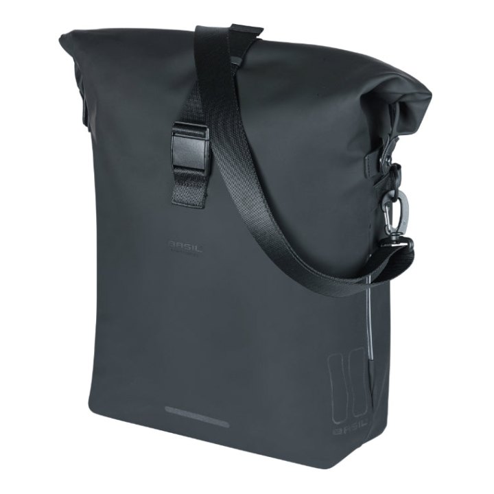 Sacoche Arrière Sac A Dos Vélo Laterale Basil Soho 17L Noir Fixation Porte Bagage Avec Systeme Mik Studs (31X16X37 cm) Avec Éclairage LED