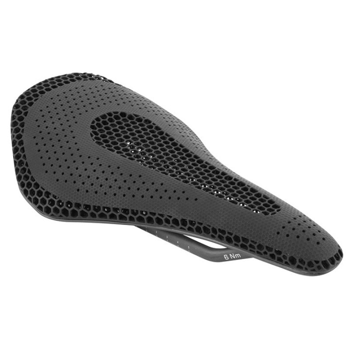 Selle 3D Carbone T806 Noir Fermée 265X143 Rail Carbone Mat Poids 190G (Poids Max 130 Kg) -Newton-