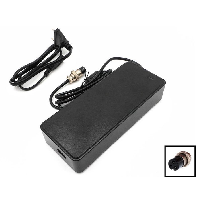 Chargeur 48v-54.6V 3A GX16-3P